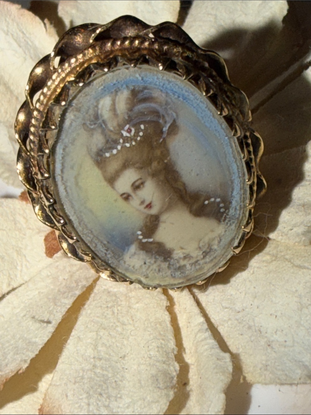 Portrait miniature cameo painted on ivory ornate 14k gold size 7 ring - Picture 7 of 16